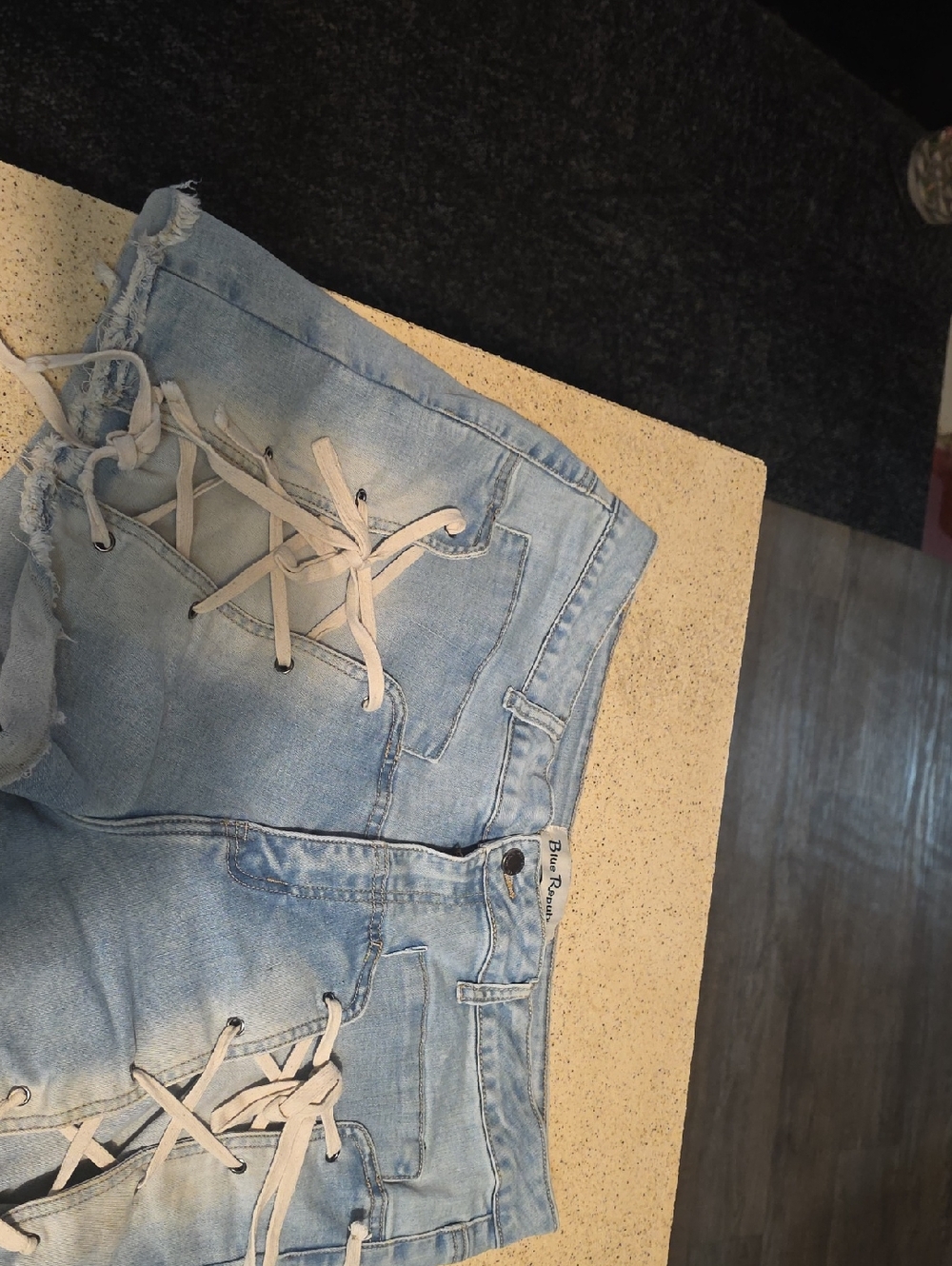 Light Wash Lace-Up Women’s Jeans - Casual High-Rise Style